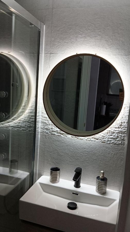 Benaldream Apartment เบนัลมาเดนา ภายนอก รูปภาพ